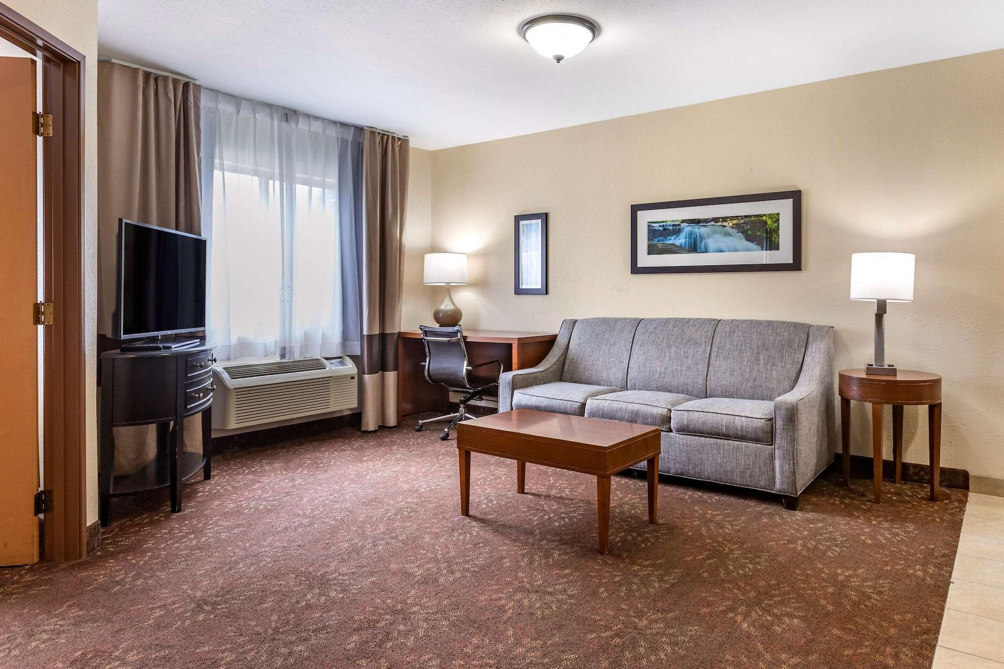 Comfort Inn Okemos - East Lansing Exterior foto